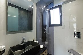 Sapphire Blue Suites