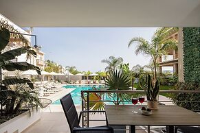 Sapphire Horizon Suites