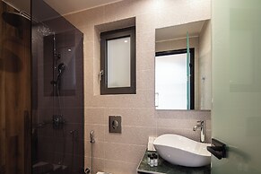 Sapphire Horizon Suites