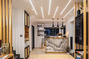 Sapphire Horizon Suites