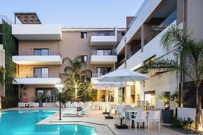 Sapphire Horizon Suites