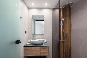 Sapphire Horizon Suites