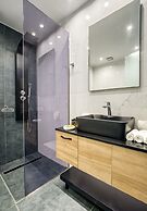 Sapphire Horizon Suites