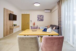 Sapphire Horizon Suites