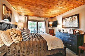 51 Snowflower 2 Bedroom Condo by RedAwning