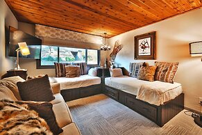 51 Snowflower 2 Bedroom Condo by RedAwning