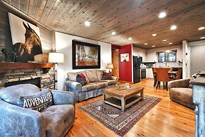 51 Snowflower 2 Bedroom Condo by RedAwning