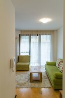 Burcak Apartment