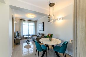 Villa Filoxenia - by the sea - up to 12 guests