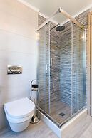 Villa Filoxenia - by the sea - up to 12 guests