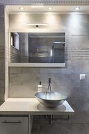 Villa Filoxenia - by the sea - up to 12 guests