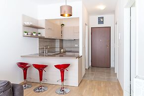 Natasha Sea View Apartment