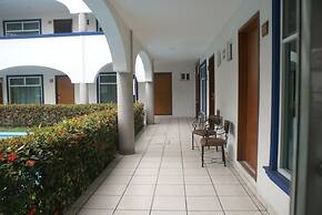Hotel Arcos Aeropuerto