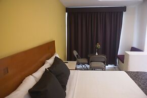 Hotel Arcos Aeropuerto