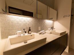 GRAND BASE Hiroshima Peace Memorial Park