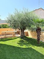 Viktorov Comfortable 2-bed Apartment