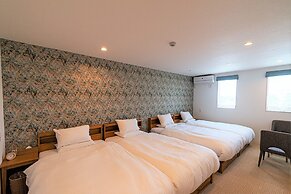 ecot Irabu Bridge Premier