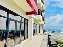 T11 T12 Hotel
