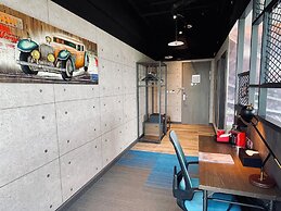 T11 T12 Hotel