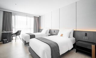 Cascade Hotel Bangkok