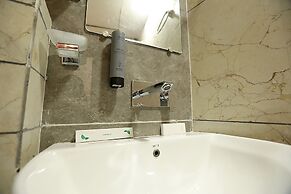 Hotel A Star - 50 Meter from Golden temple