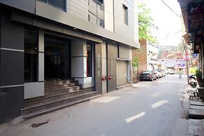 Hotel A Star - 50 Meter from Golden temple
