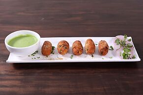 Hotel A Star - 50 Meter from Golden temple