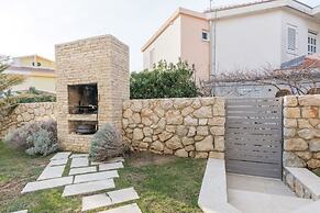Luxury Villa White Rose with the Pool