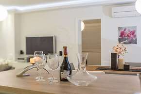 Luxury Villa White Rose with the Pool