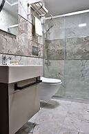 Fly And Stay Airport Hotel