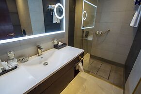 Velar Inn Hotel