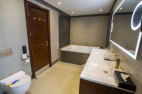 Velar Inn Hotel