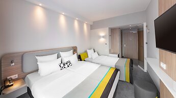 Holiday Inn Express Düsseldorf – Hauptbahnhof by IHG
