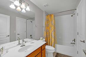 Stunning Home With Great Pool Area, 5 Miles From Disney! CDC Standards