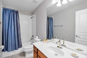 Stunning Home With Great Pool Area, 5 Miles From Disney! CDC Standards