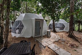 Roxy Telok Serabang