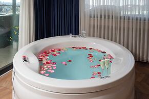 Walton Gardens Pera