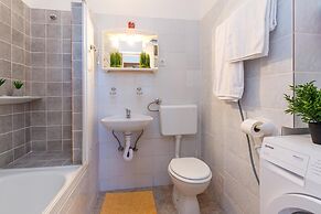 Beachfront House Nada