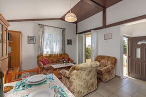 Beachfront House Nada