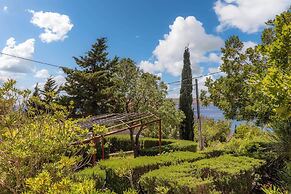 Beachfront House Nada