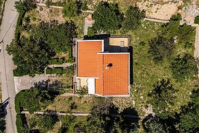 Beachfront House Nada