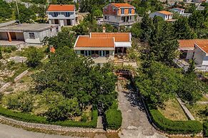 Beachfront House Nada