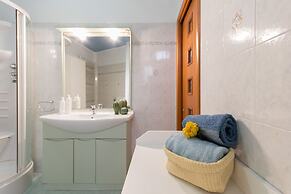 Casa Emiland vicino al fiume Dora