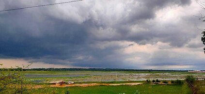 Lake Side Resort Neermahal