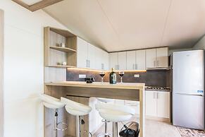 Mobile Home Rock Rose 2