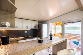 Mobile Home Rock Rose 2