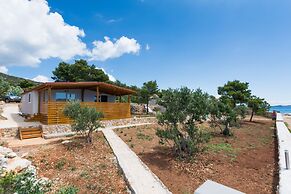 Mobile Home Rock Rose 2