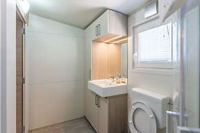 Mobile Home Rock Rose 2