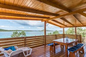 Mobile Home Rock Rose 2