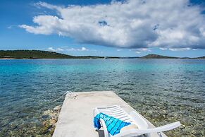 Mobile Home Rock Rose 2